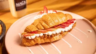 Arequipe y fresa