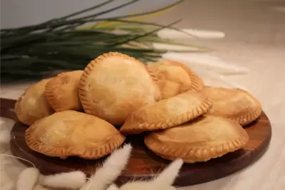 Boîte de 6 empanadas au poulet + 1 gratuit
